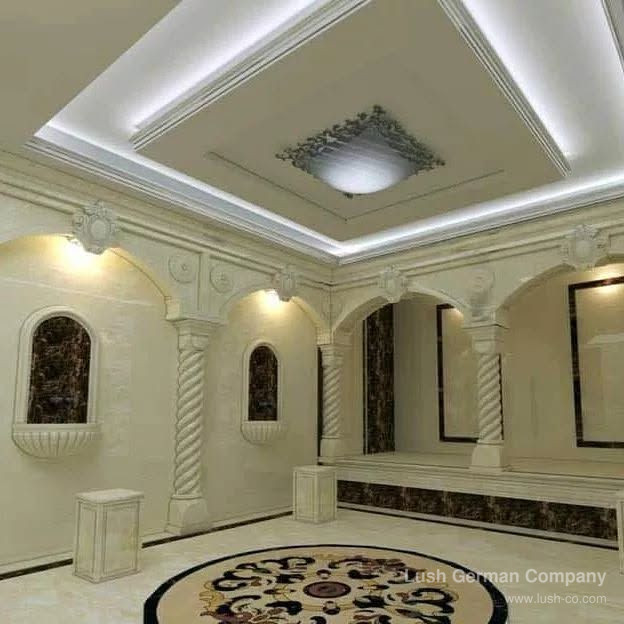 حمام تركي ملكي كلاسيكي بأعمدة لولبية وأقواس
